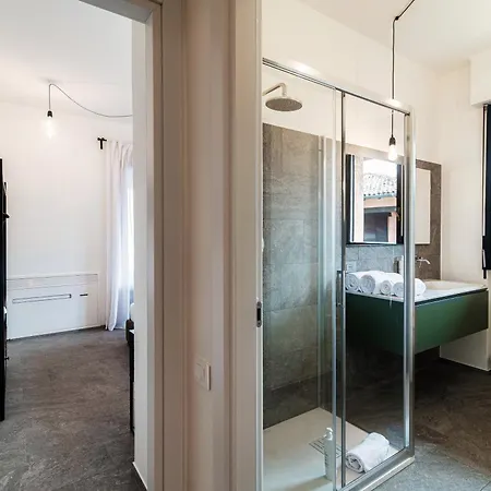 At Its - By Myhomeincomo *